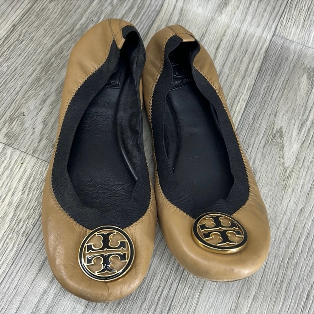 Tory Burch Brown Leather Flats with Black Trim